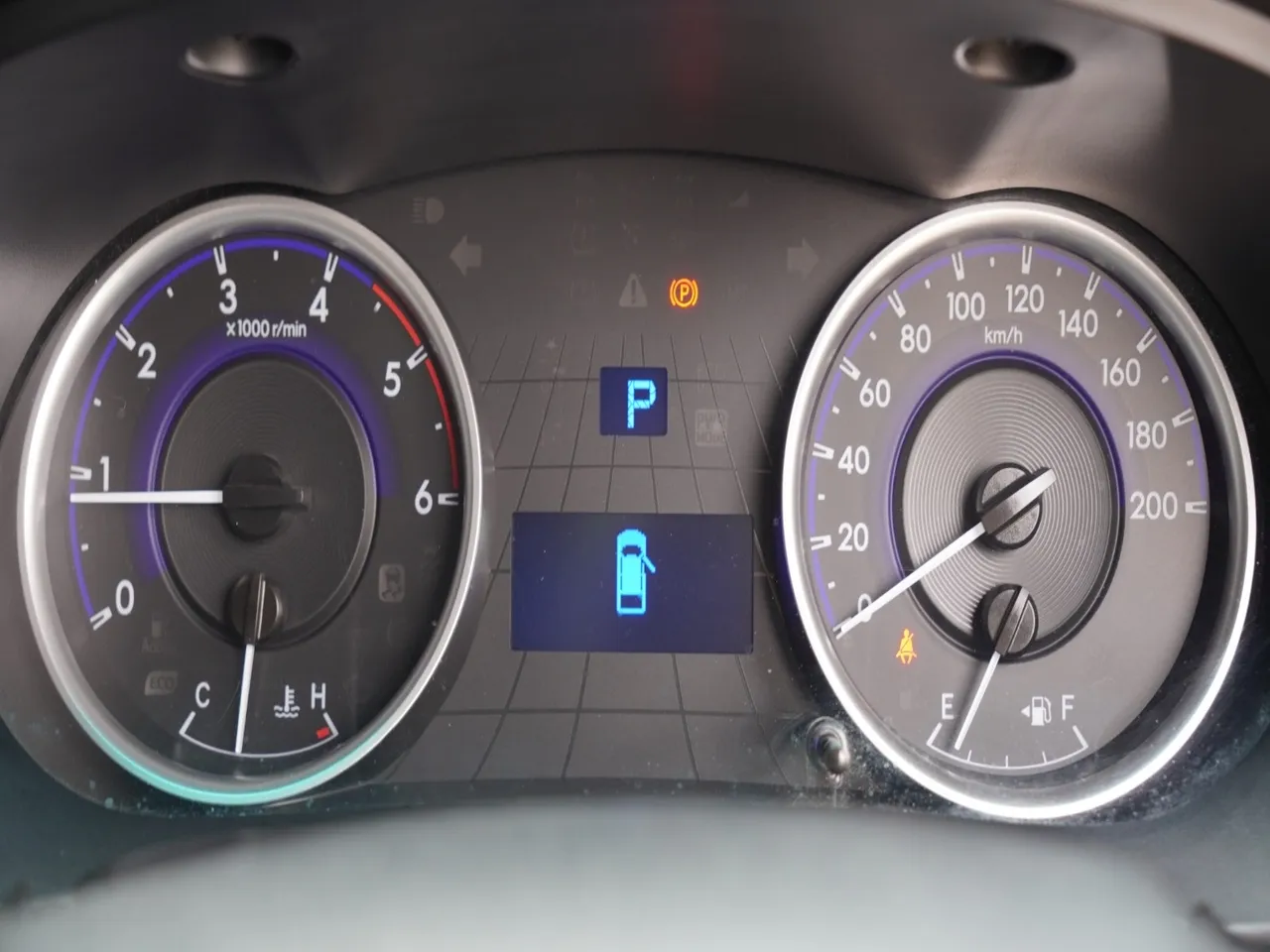2018 TOYOTA HILUX 2.4 L EDITION (A)