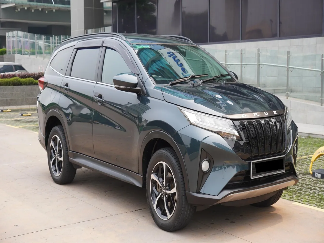 2019 PERODUA ARUZ AV 1.5