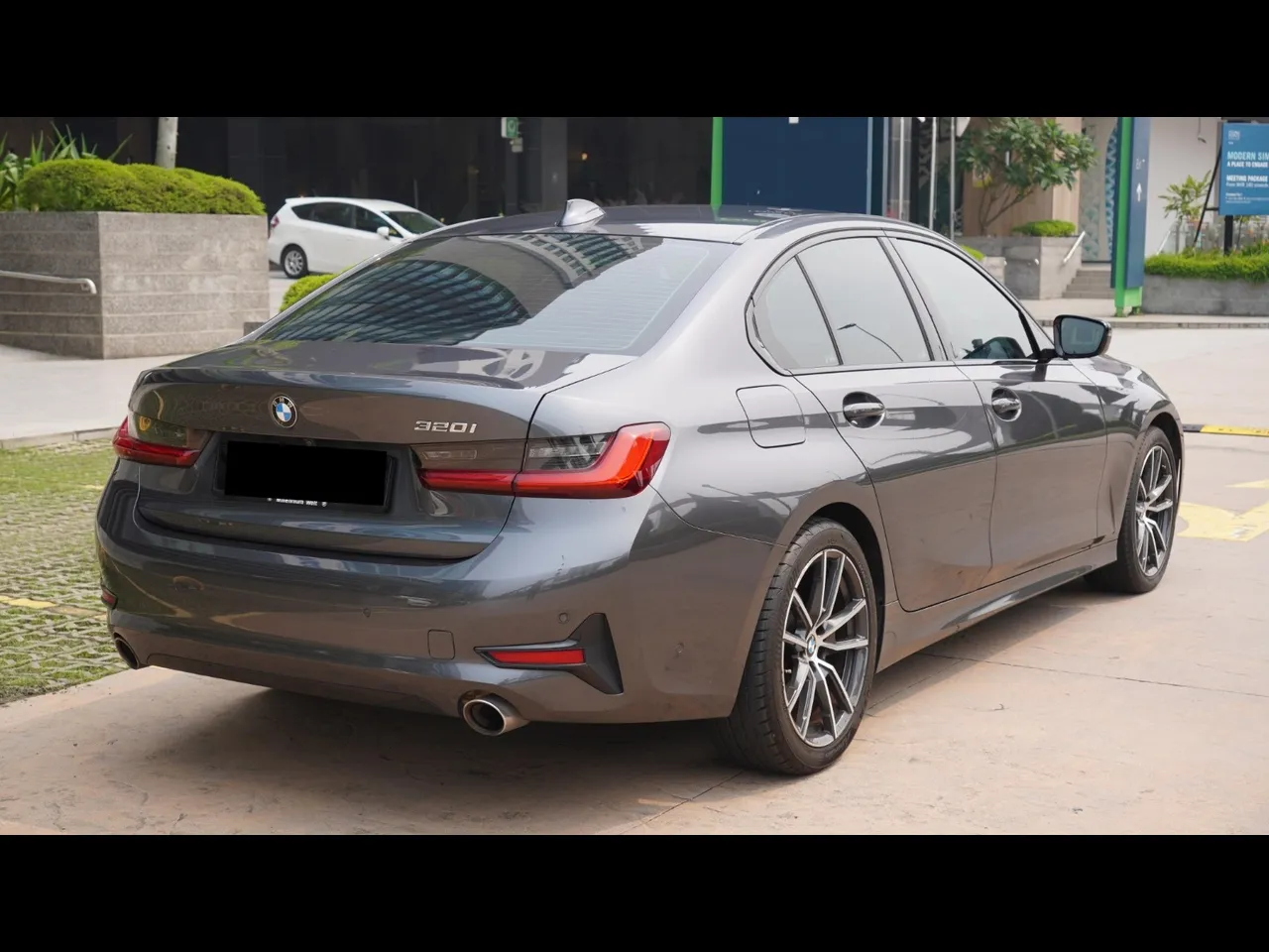 2020 BMW 320I SPORT LINE 2.0